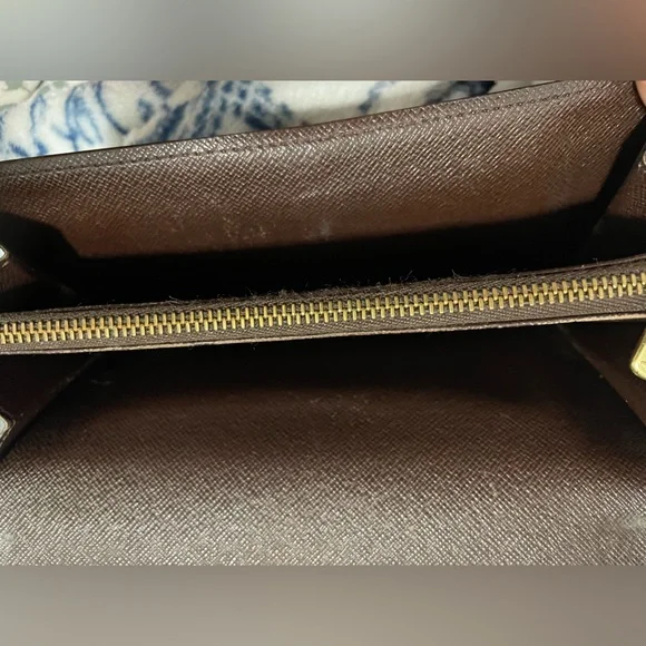 Louis Vuitton Vintage Sarah wallet in Damier Ebene - Picture 8 of 10